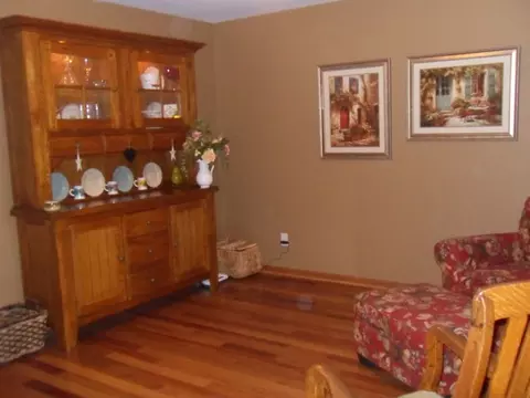 938 Evans St, Ottawa, IL 61350 photo 6
