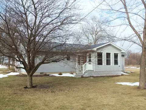 704 8th St, Mazon, IL 60444 photo 5