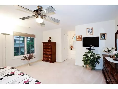 1583 S Vermont St, Rolling Meadows, IL 60008 photo 11