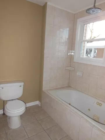 276 Morgan St, Elgin, IL 60123 photo 18