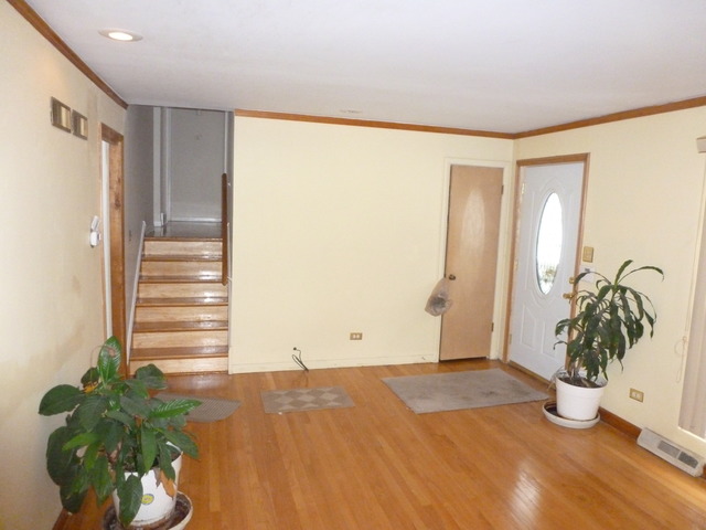 14645 Woodlawn Ave, Dolton, IL 60419 photo 4