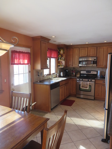 17 E James Way, Cary, IL 60013 photo 7