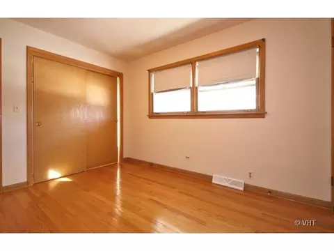 7122 W Devon Ave, Chicago, IL 60631 photo 6