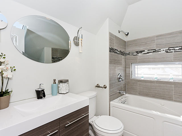 536 E 88th Pl, Chicago, IL 60619 photo 11