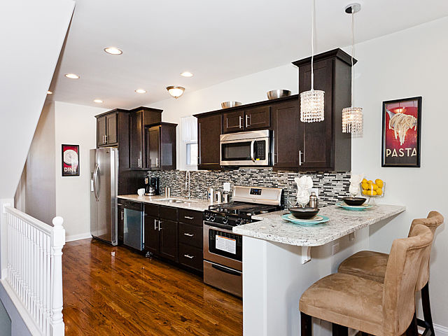 536 E 88th Pl, Chicago, IL 60619 photo 5