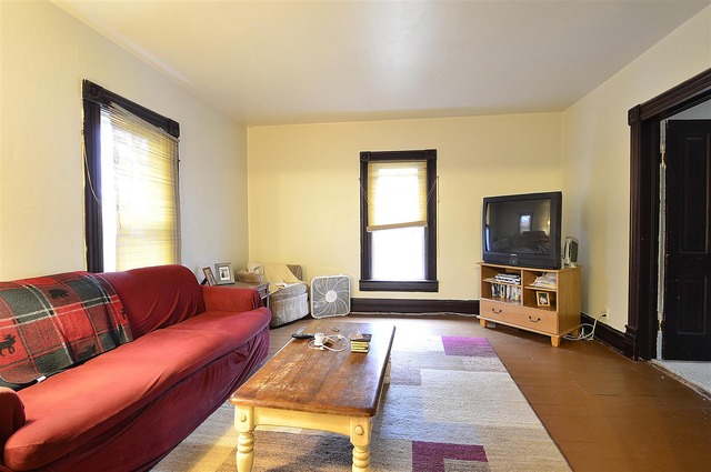 30 S Jackson St, Batavia, IL 60510 photo 3