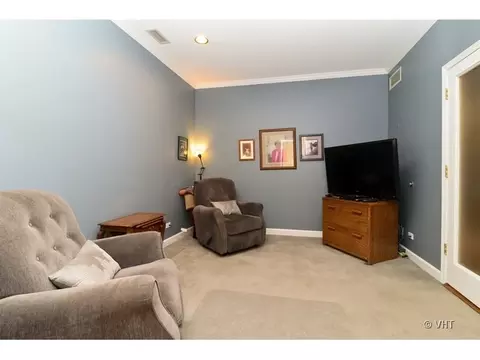 1 Gale Ave #2E, River Forest, IL 60305 photo 9