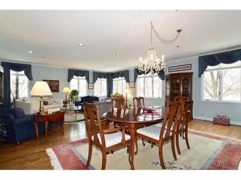 1 Gale Ave #2E, River Forest, IL 60305 photo 3