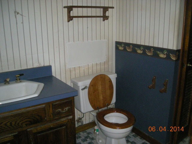 Undisclosed, Crete, IL 60417 photo 10