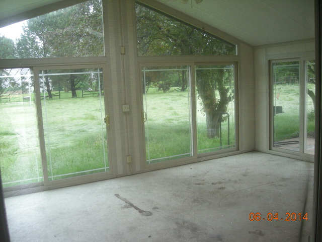 Undisclosed, Crete, IL 60417 photo 12