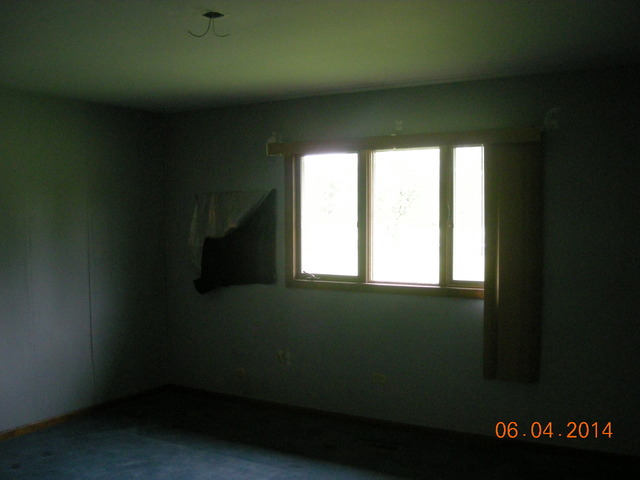 Undisclosed, Crete, IL 60417 photo 7