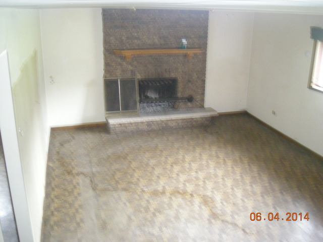Undisclosed, Crete, IL 60417 photo 8