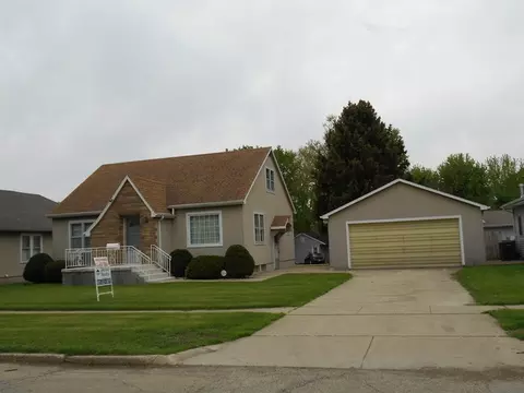 417 W Devlin St, Spring Valley, IL 61362 photo 8