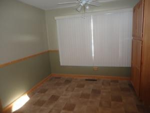 17518 Walter St, Lansing, IL 60438 photo 3