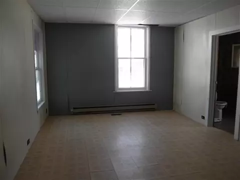 739 E Main St, Amboy, IL 61310 photo 5