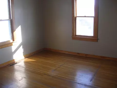 1729 West St, Peru, IL 61354 photo 5