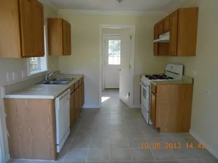 408 E Main St, Newark, IL 60541 photo 5