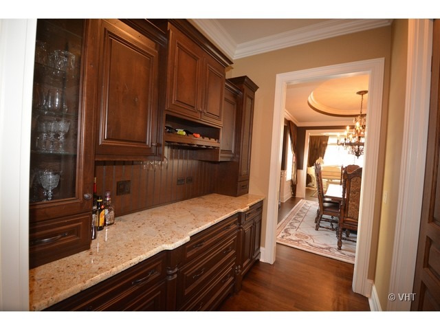 941 E Hillside Rd, Naperville, IL 60540 photo 7