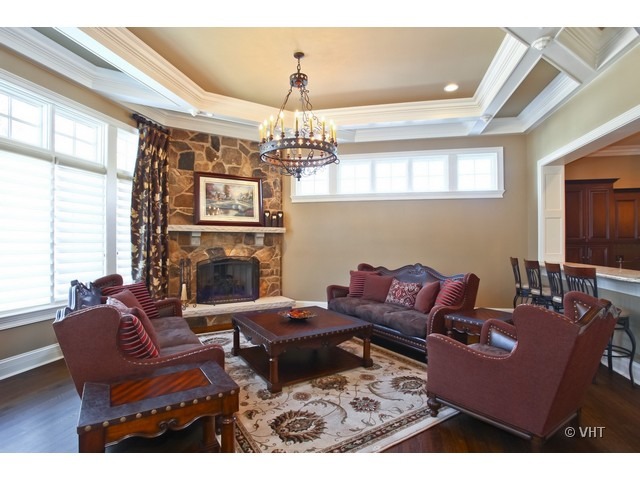 941 E Hillside Rd, Naperville, IL 60540 photo 12