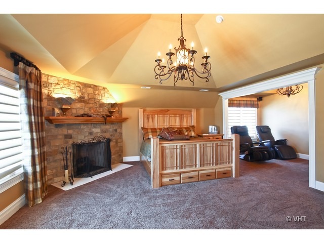 941 E Hillside Rd, Naperville, IL 60540 photo 14