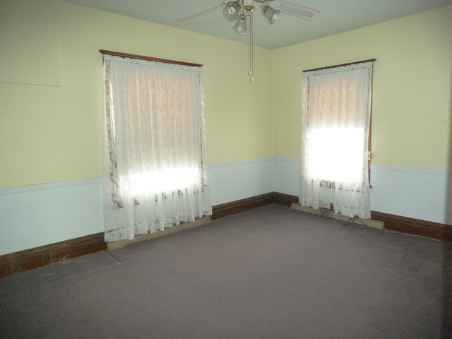 511 E Mason St, Polo, IL 61064 photo 8