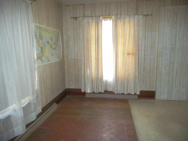 511 E Mason St, Polo, IL 61064 photo 7