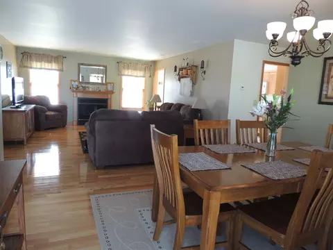 7 Kimberly Dr, Spring Valley, IL 61362 photo 8