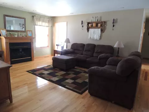 7 Kimberly Dr, Spring Valley, IL 61362 photo 4