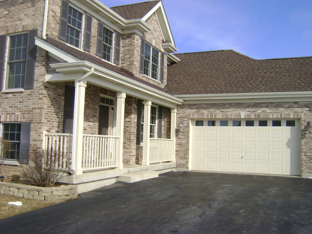2 Eineke Ct, Algonquin, IL 60102 photo 1