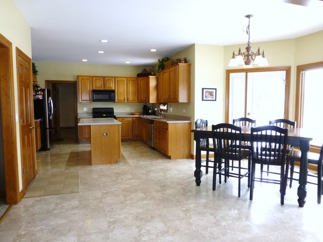4 Bunker Hill Ct, Algonquin, IL 60102 photo 7