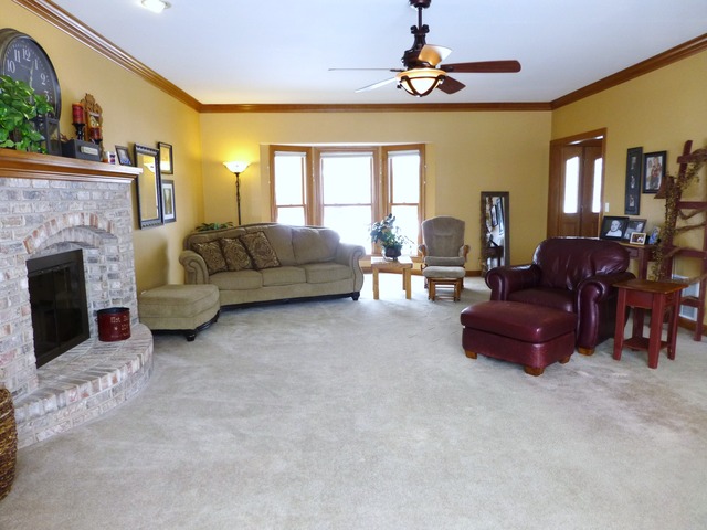 4 Bunker Hill Ct, Algonquin, IL 60102 photo 4