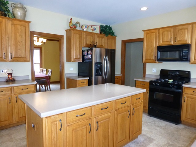 4 Bunker Hill Ct, Algonquin, IL 60102 photo 10