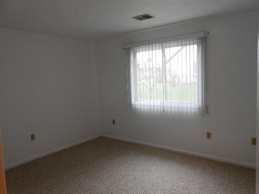 900 Thomas Dr, Morris, IL 60450 photo 4
