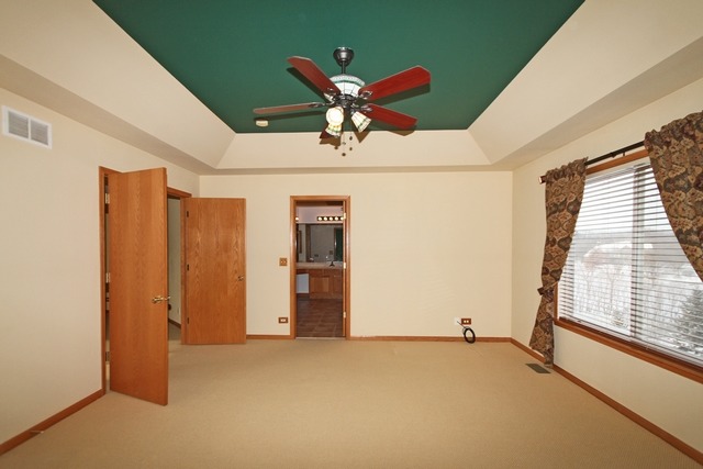 1572 Southgate Ct, Bartlett, IL 60103 photo 17