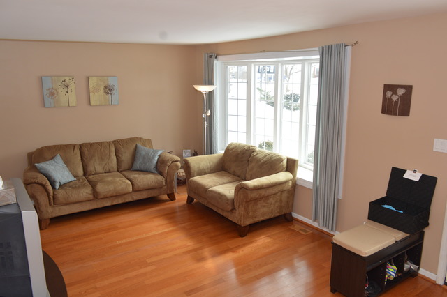 1169 Windsor Dr, Wheaton, IL 60189 photo 2