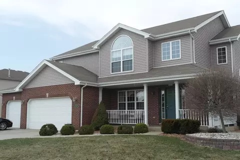 16319 Celtic Cir, Manhattan, IL 60442 photo 2