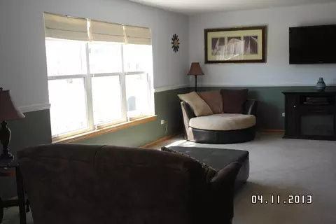 16319 Celtic Cir, Manhattan, IL 60442 photo 6
