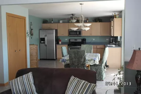 16319 Celtic Cir, Manhattan, IL 60442 photo 3