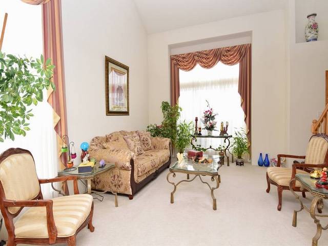 2120 Fieldcrest Dr, Bartlett, IL 60103 photo 1
