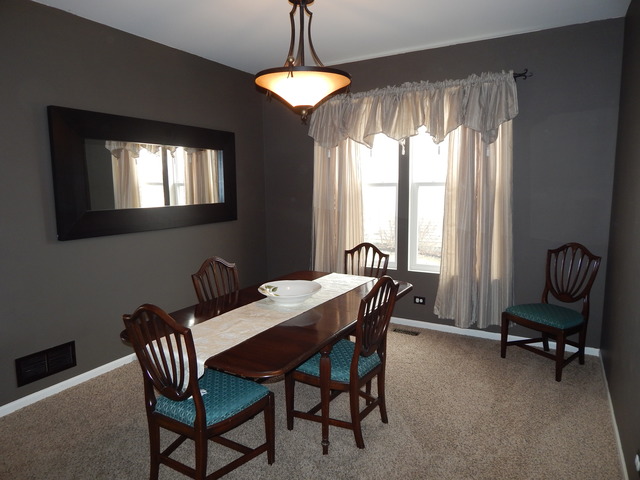 24106 Nottingham Ave, Plainfield, IL 60585 photo 5