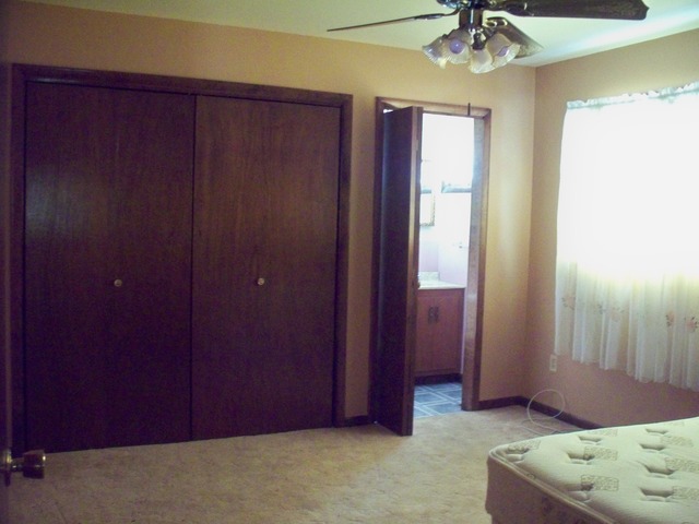 326 S Fordham Ave, Aurora, IL 60506 photo 5