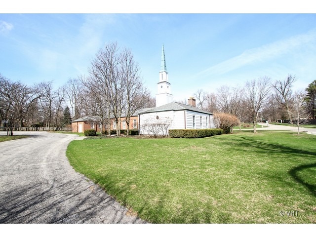 509 E Deerpath Rd, Lake Forest, IL 60045 photo 2