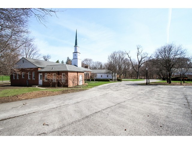509 E Deerpath Rd, Lake Forest, IL 60045 photo 16