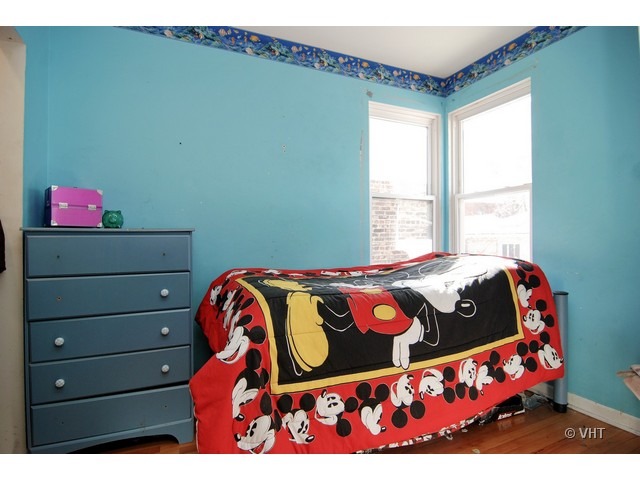 7152 S Artesian Ave, Chicago, IL 60629 photo 9