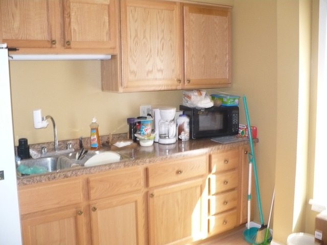 550 E 4th St, Lockport, IL 60441 photo 1