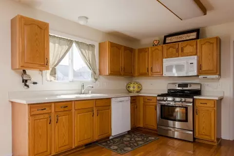 2379 Avalon Ct, Aurora, IL 60503 photo 10