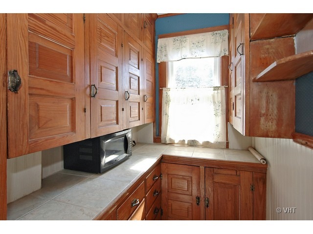 115 Division St, Algonquin, IL 60102 photo 5