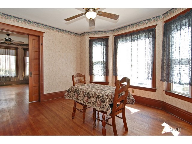 115 Division St, Algonquin, IL 60102 photo 6
