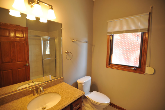 6020 Warwick Dr, Matteson, IL 60443 photo 8