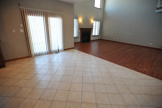 6020 Warwick Dr, Matteson, IL 60443 photo 4